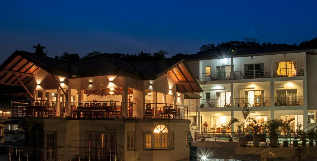 Senani Hotel Kandy Eksteriør billede