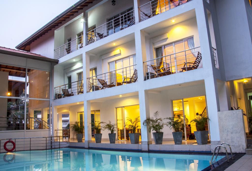 Senani Hotel Kandy Eksteriør billede