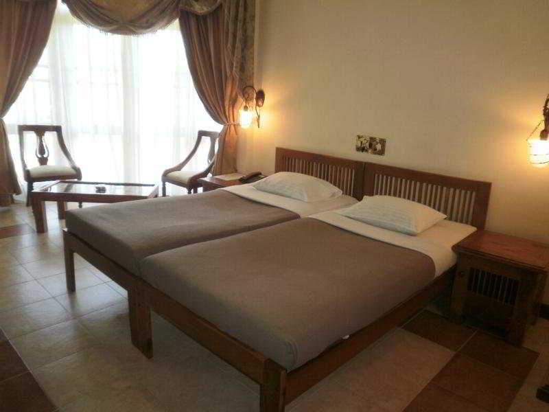 Senani Hotel Kandy Eksteriør billede