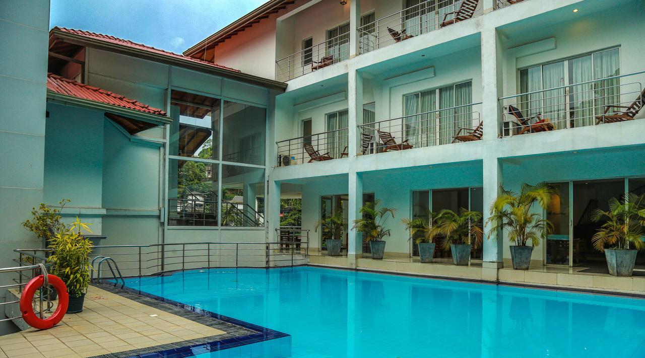 Senani Hotel Kandy Eksteriør billede