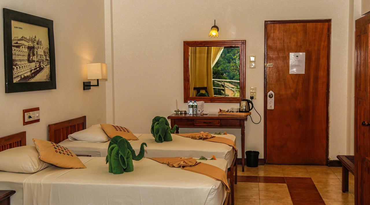 Senani Hotel Kandy Eksteriør billede