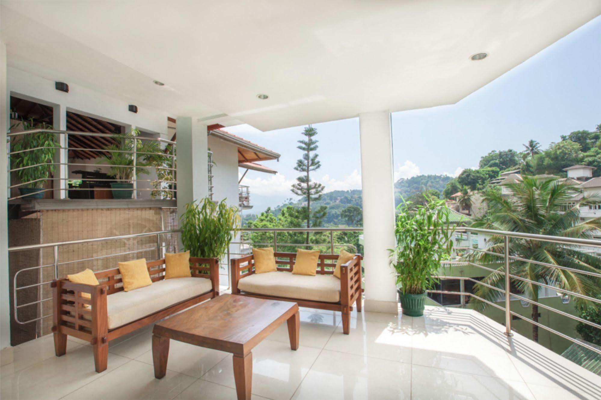 Senani Hotel Kandy Eksteriør billede