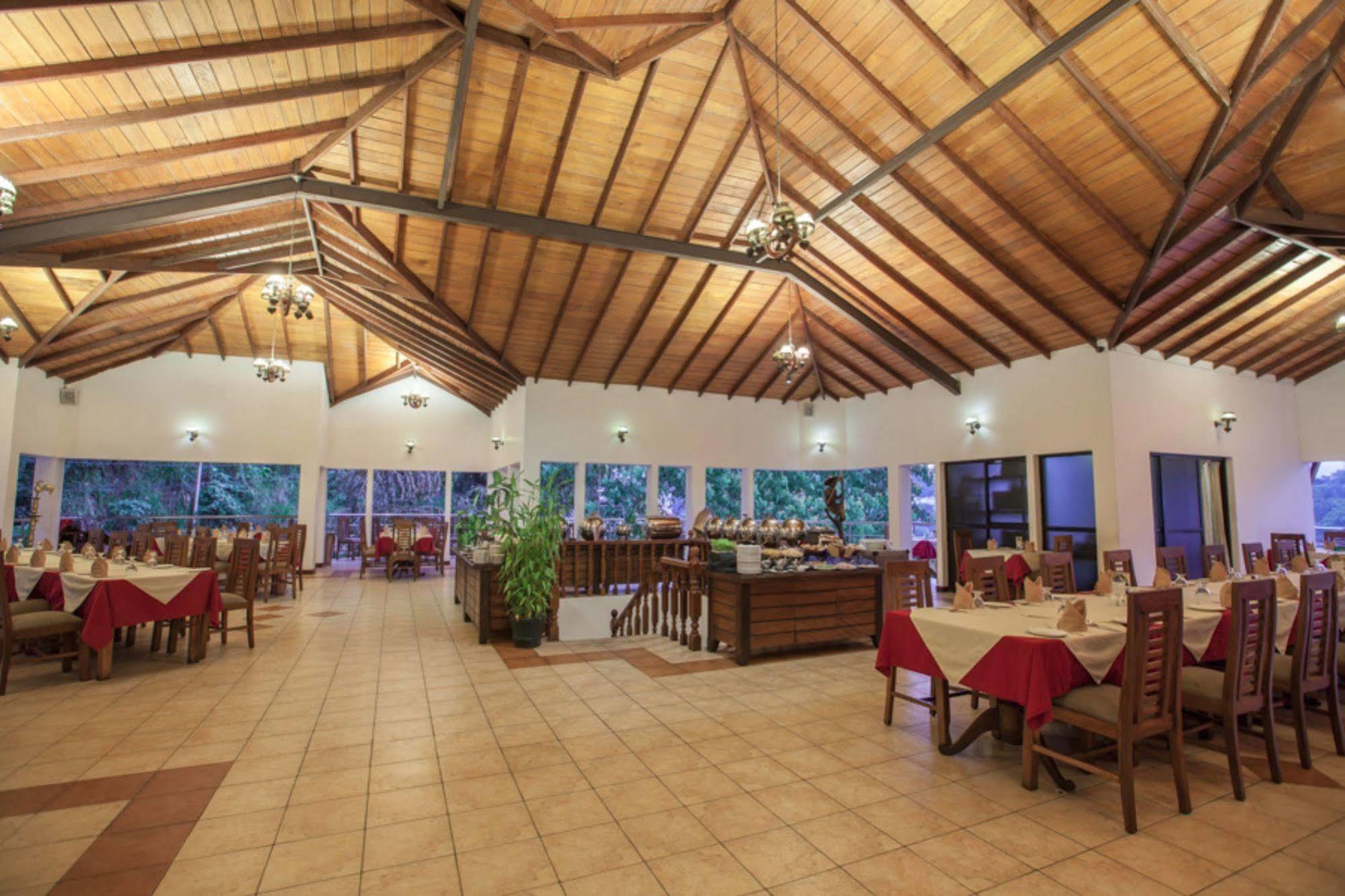 Senani Hotel Kandy Eksteriør billede
